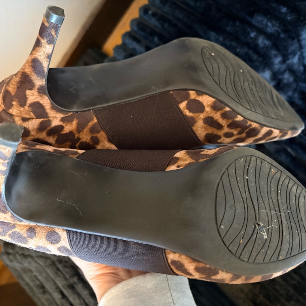 Impo Leopard Print Ankle Booties with Black Accent - Picture 2 of 3